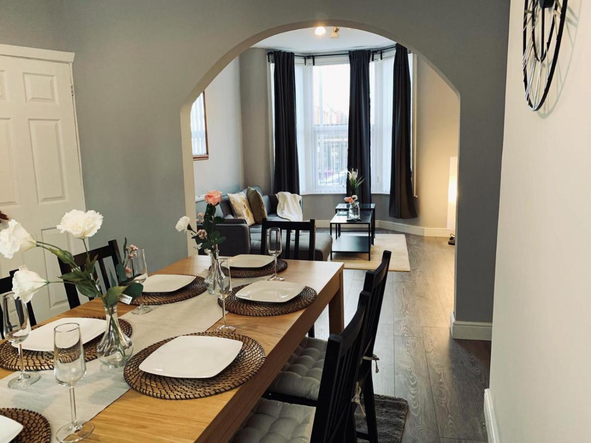Modern & Luxurious Central Home - Free Parking Liverpool Esterno foto